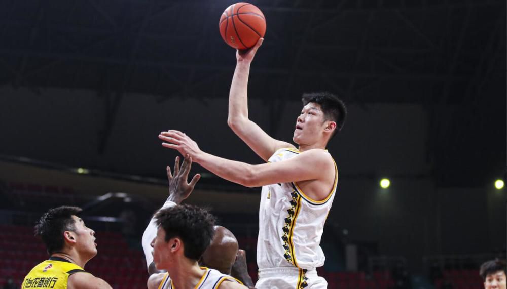 全场比赛结束，切尔西3-2布莱顿！
